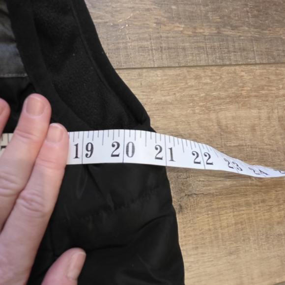 Black and Gray HEATED Puffer Vest - Picture 3 of 9